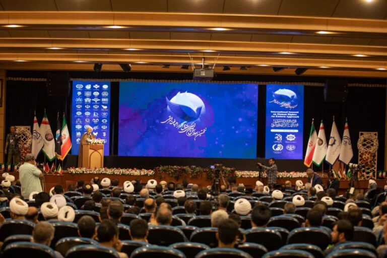اختتامیه اجلاس بین المللی حقوق بشر در رهیافت شرقی